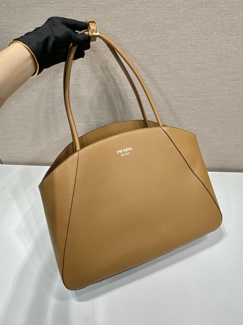 Pra*a top handle bags